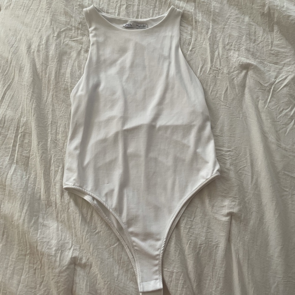 zara white bodysuit